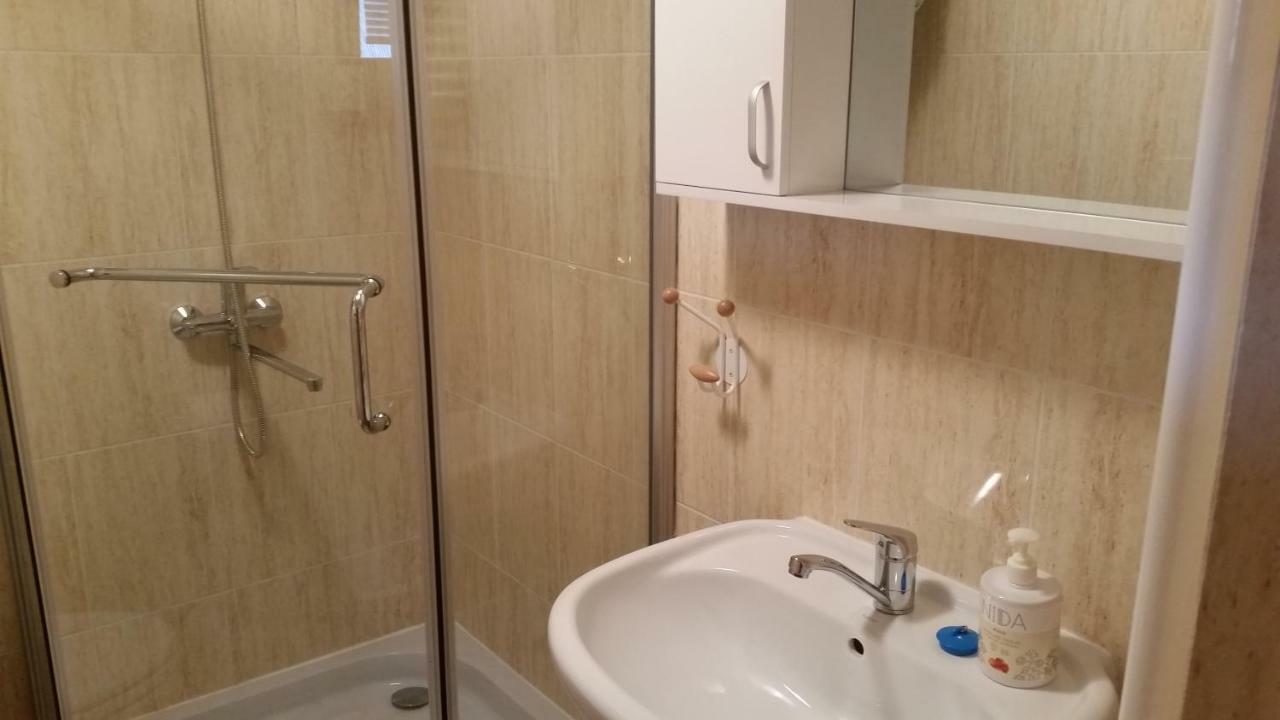 Vasarnamis Zarasuose Villa Зарасай Екстериор снимка